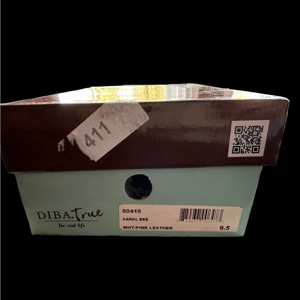 Diba True Carol Bee genuine leather upper buckled sandle MSRP $110 (9.5 M) - Picture 8 of 11